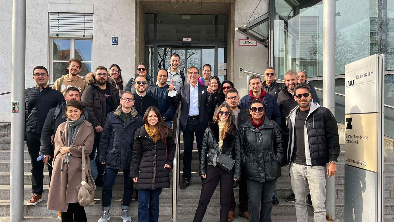 Ολοκληρώθηκε το ετήσιο μετεκπαιδευτικό πρόγραμμα "1 Year Clinical Masters Program in Implantology"