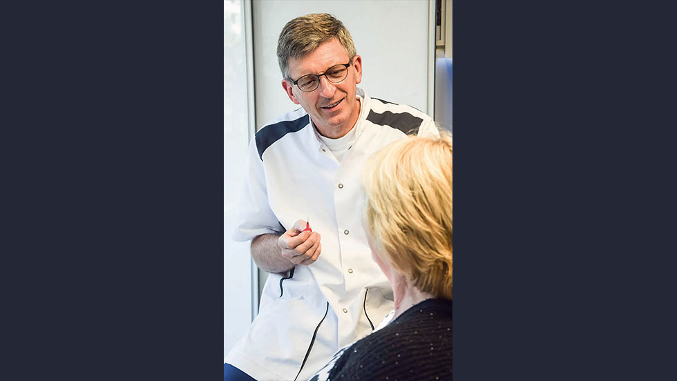 Πρόληψη: Οδηγίες στοματικής υγιεινής και παρότρυνση του ασθενούς